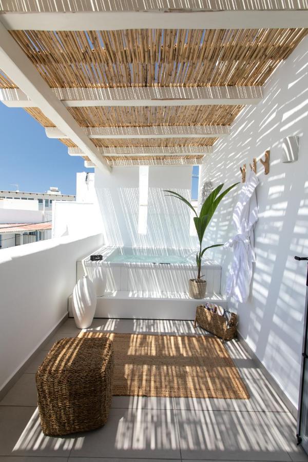Kamvas Deluxe Apartments Naxos City 外观 照片